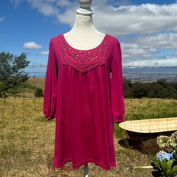 One World boho Crochet Pink fuchsia embroidered floral short sleeve top M - Picture 1 of 8